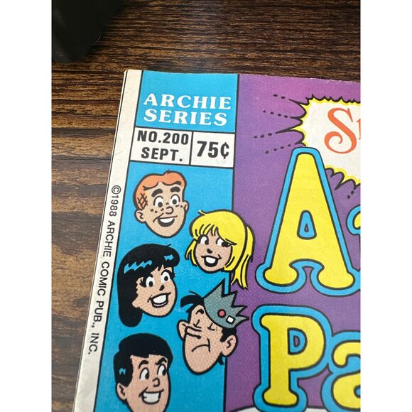 Archies Pals N Gals Special 200th Collectors Edition #200 Sept 1988 Comic Book - Picture 2 of 6